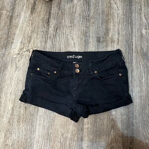 Y2K Refuge Black Denim Shorts Size 6 | Mid Rise Stretch Cuffed Shorts